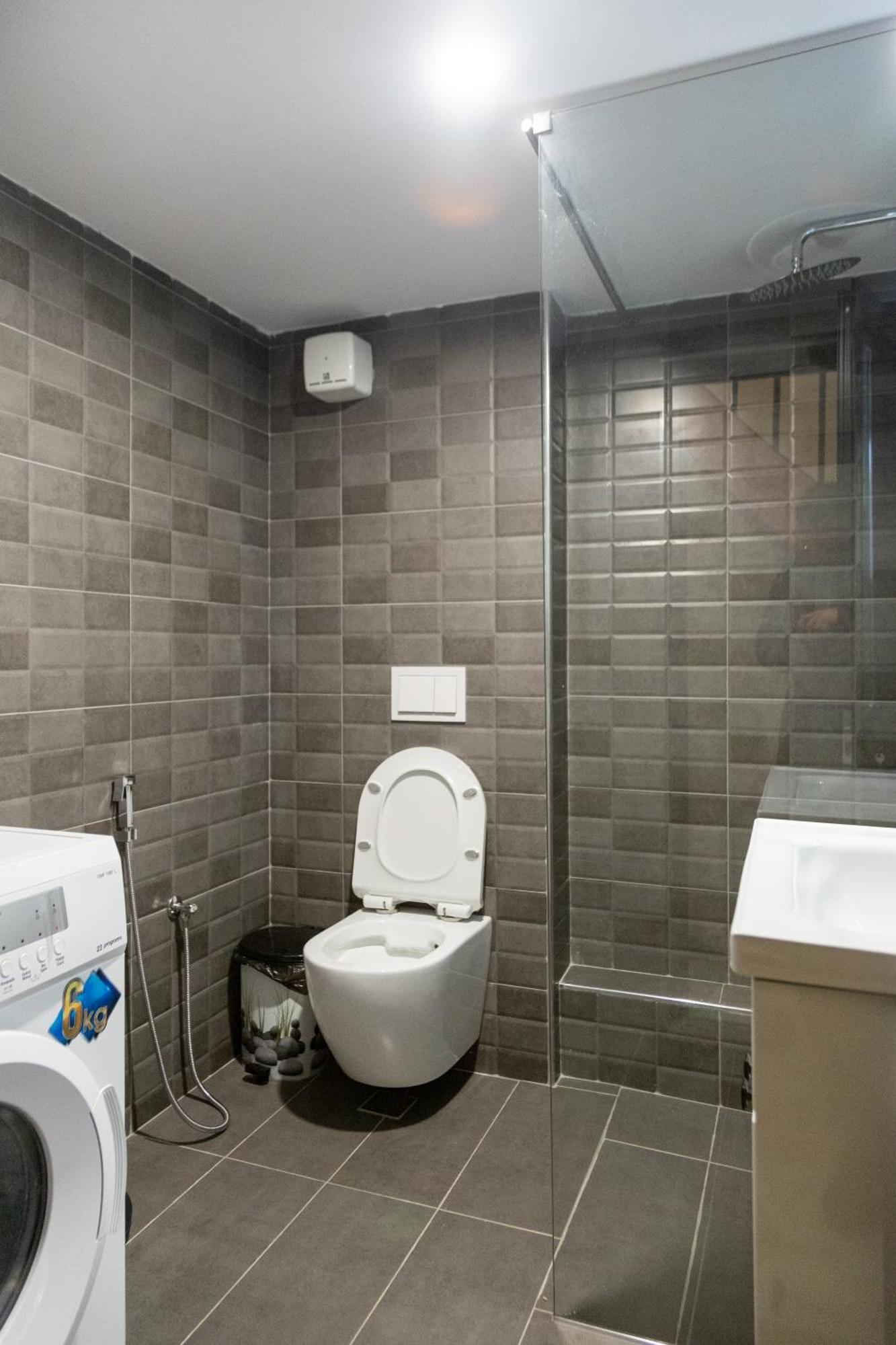 Cozy Loft-Blloku Downtown Hotel Tirana Kültér fotó